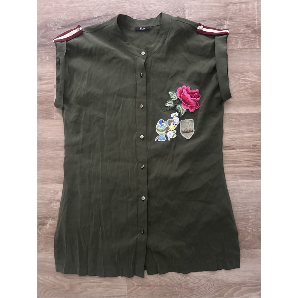 ELA Women's Top Army Green Appliqué Front Shoulder Details‎ Size Large